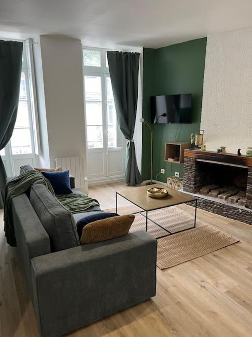 Ferienwohnung Le Chaleureux Luchonnais Bagnères-de-Luchon Exterior foto
